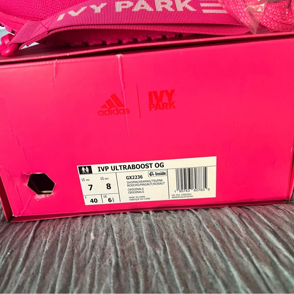Adidas Ivy Park Ultraboost OG Sneakers - Picture 9 of 9